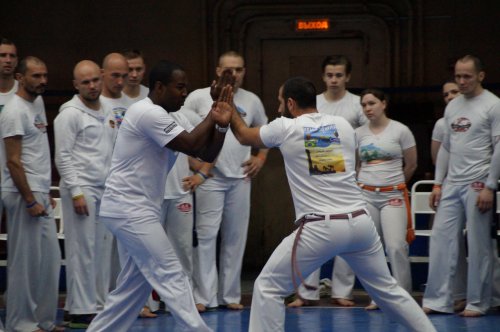 Церемония вручения и смены поясов Школы ABADA-Capoeira состоялась в Челябинске