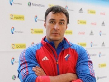 Алексей Воевода - самый известный в России спортсмен-вегетарианец, сдал нормы ГТО вместе с челябинскими студентами